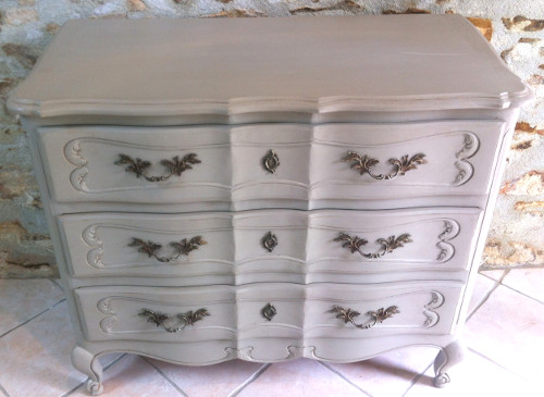 Vintage French Chest of Draweres